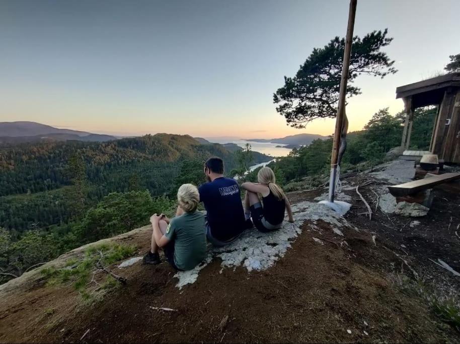 Idyllisk Minihus I Landlige Omgivelser - Med 5 Sengeplasser Og Parkering Åsen Екстериор снимка